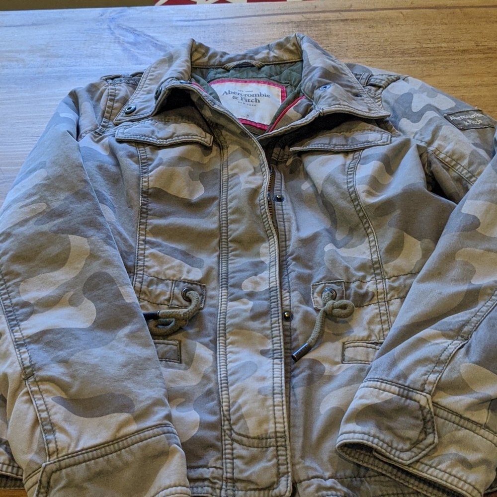 Women's Abercrombie and Fitch coat